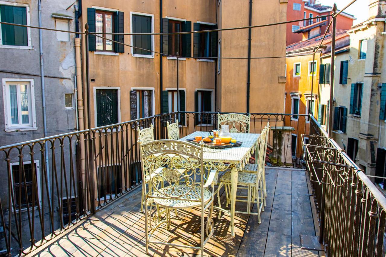 La Terrazza Di San Marco - Luxury Apartment Velence Kültér fotó